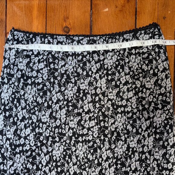 Floral pattern midi skirt - Picture 4 of 8